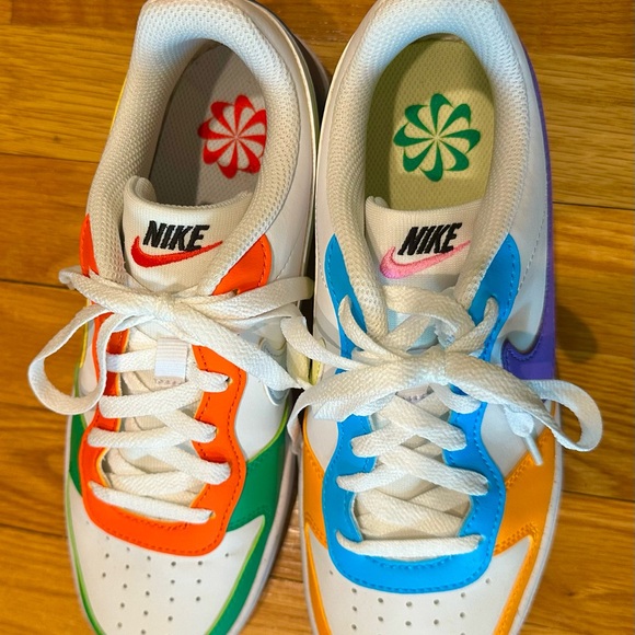 Brand New Youth size 6 Nike Court Borough Recraft Multicolor Low-Top Sneakers - Picture 8 of 11
